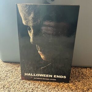 Halloween Ends NECA Michael Myers Figure